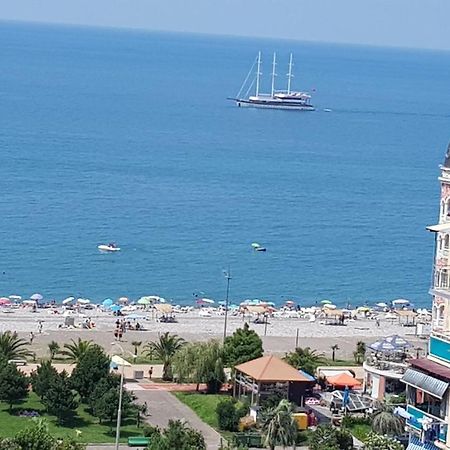 Apt Khimshiashvili 11 Batumi Exterior photo