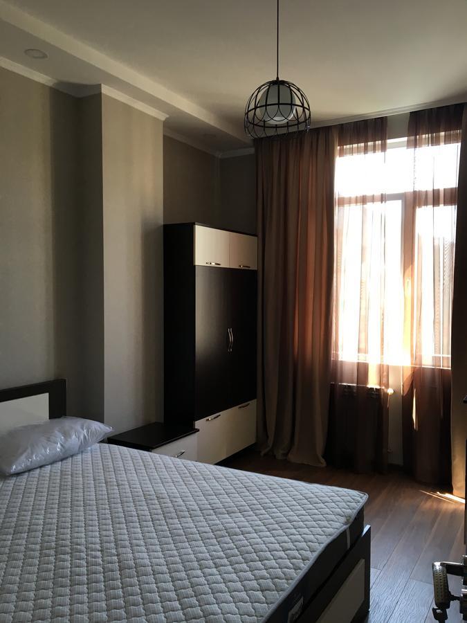 Apt Khimshiashvili 11 Batumi Exterior photo